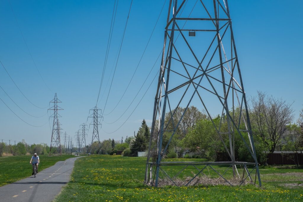 overhead line hardware