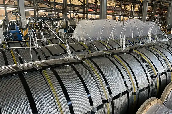 Stainless steel guy wire in factory