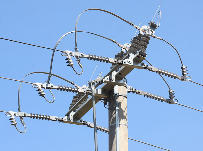 Ball clevises supporting suspension insulators on power networks