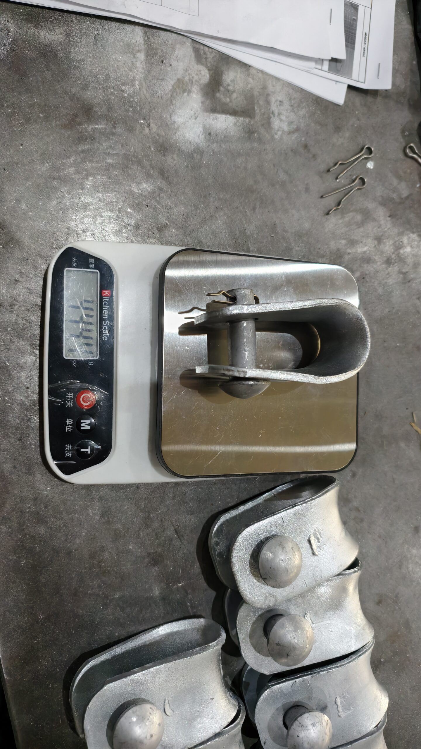 Galvanized Steel Line Clamp | Reliable Hardware for Power Line Applications - Image 3